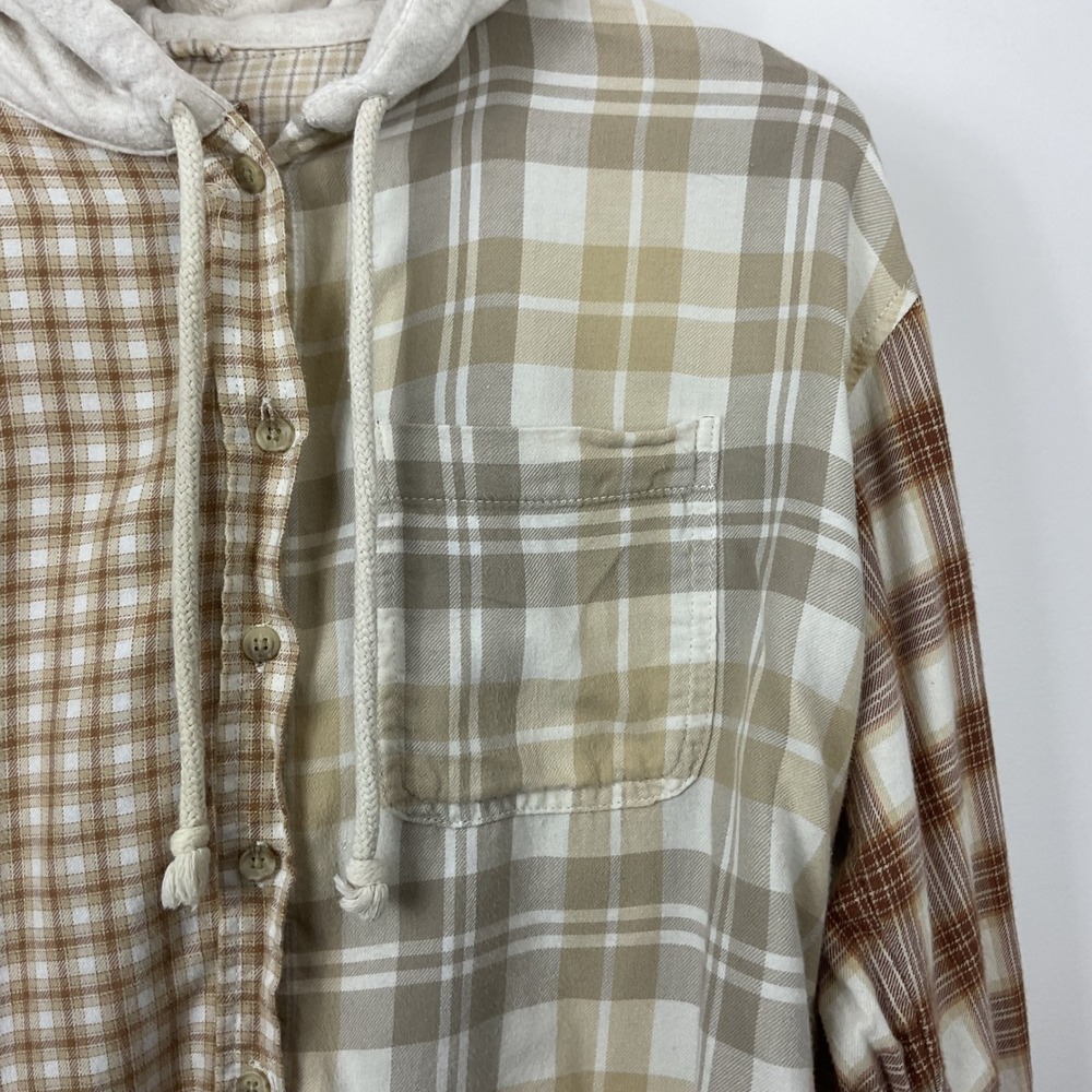 American Eagle Cropped Flannel Hoodie Shirt Plaid Distressed Womens Medium - Picture 2 of 7